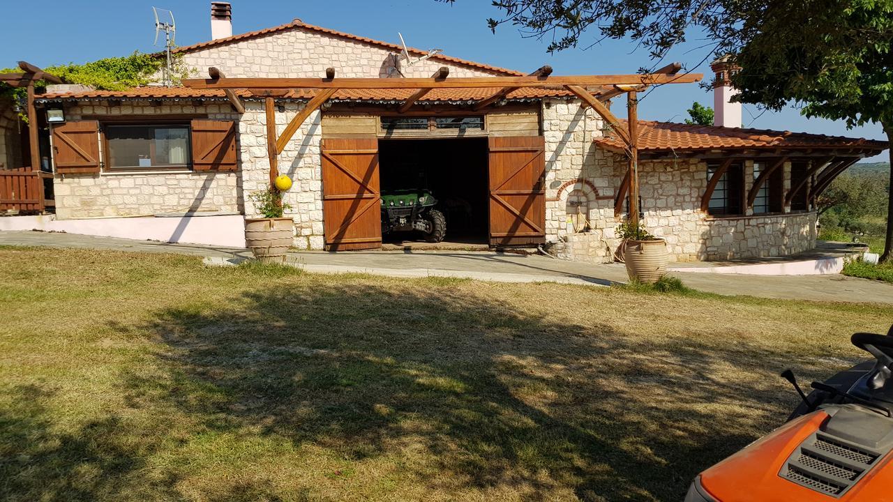 Iviritiko Holiday home Nea Roda